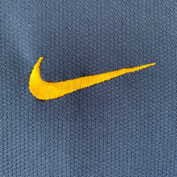 Nike Dry-Fit Female Berkeley California Golf Tee - Picture 4 of 5